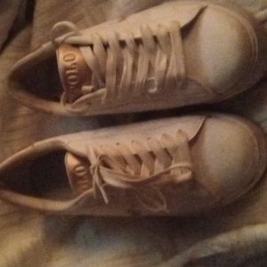 Polo deck shoes size 6 white & gold